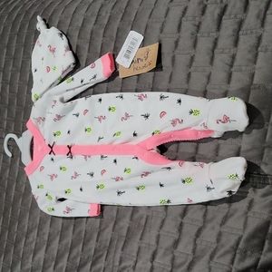 NWT pineapple bodysuit w/hat